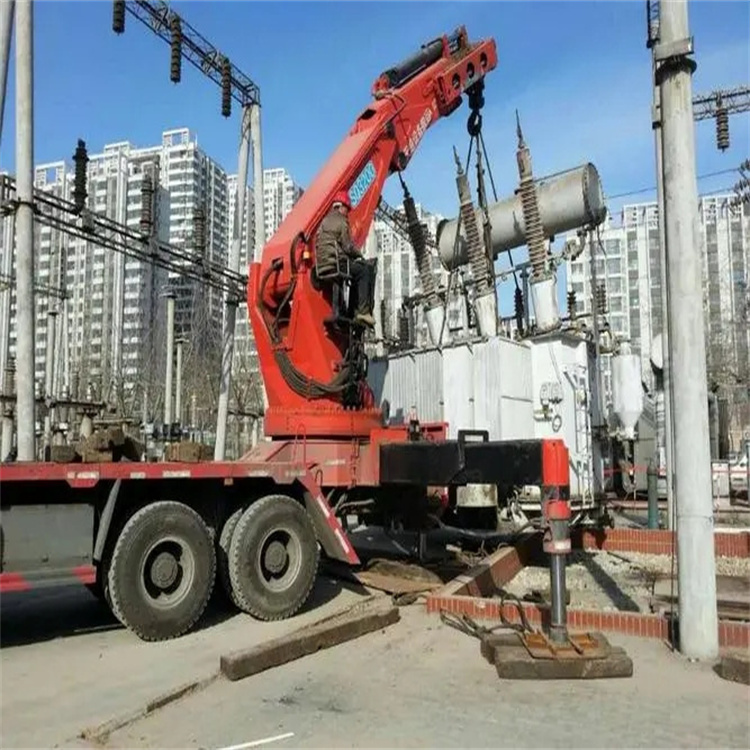 枣庄市中就近吊车出租|工地厂房吊装设备租赁|24小时高效响应