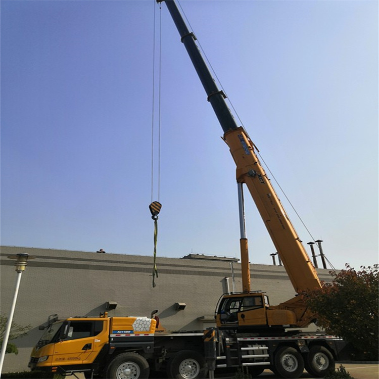枣庄市中 选择汽车吊租赁的秘诀与联系方式指南
