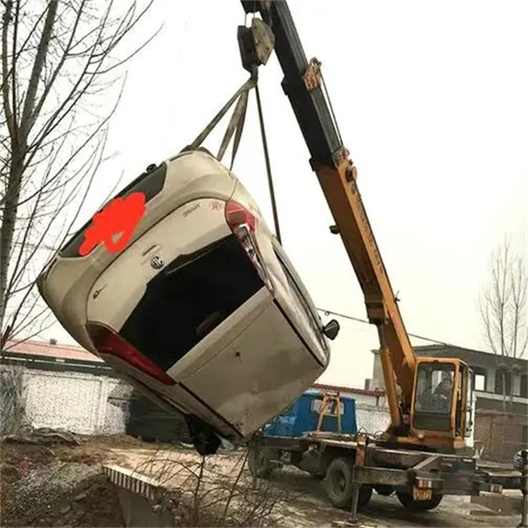 枣庄市中随时待命，吊车24小时道路救援服务全解析